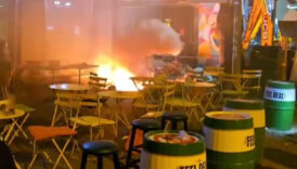 istanbulda kazi calismasi sirasinda elektrik kablolari koptu H2qmE1JP