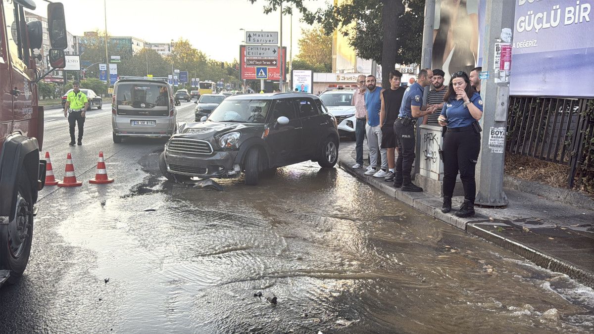 istanbulda kontrolden cikan otomobil yangin musluguna carpti 0 fIgh7ynm
