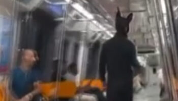 istanbulda metroda oyuncak tufekle gezen sahis yakalandi ZYg3Nhif