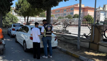 istanbulda motosikleti ile akrobatik hareketler yapan surucu cezadan kacamadi nVHXrhgD