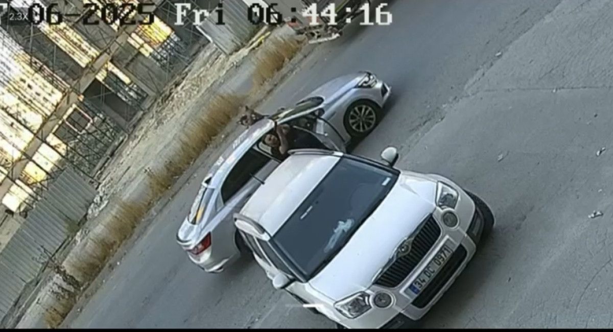 istanbulda oto galeriye kalasnikoflu saldiri kamerada 13 gozalti 1 g9lBWC8B