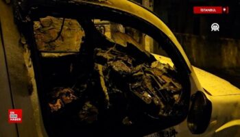 istanbulda yanan arac kullanilmaz hale geldi A4MTxaxi