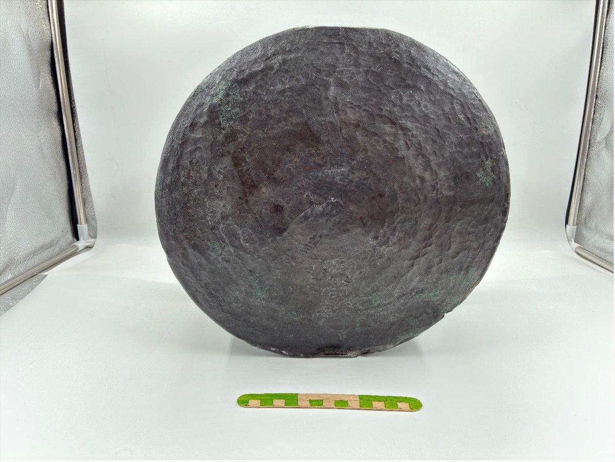 izmir bergamada 1400 yillik bronz kazan bulundu 3 ramIKO3N