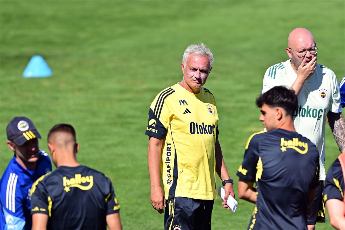 Jose Mourinho'dan Fenerbahçe itirafı! 4 jose mourinhodan fenerbahce itirafi 3