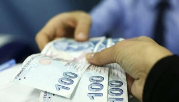 kamu iscileri ucuncu ve son teklifi bekliyor bHVKCmnK