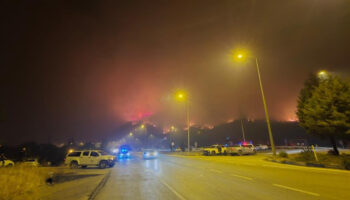karabukteki yangin nedeniyle ankara kara yolu kapatildi CPFOd8Kr