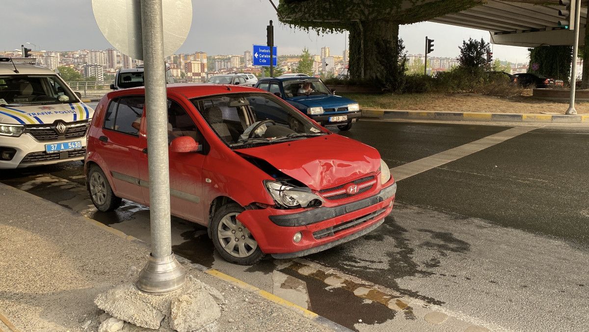 kastamonuda zincirleme kaza 5 yarali 4 g68qEq1S