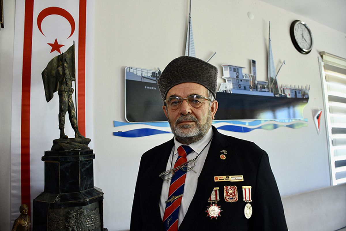 kibrista siir yazmaya baslayan gazi 250den fazla siiriyle anilarina isik tutuyor 2 YFue9fic