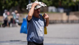 kktcde asiri sicaklar nedeniyle disarida calisma yasagi getirildi kNIEMNWV