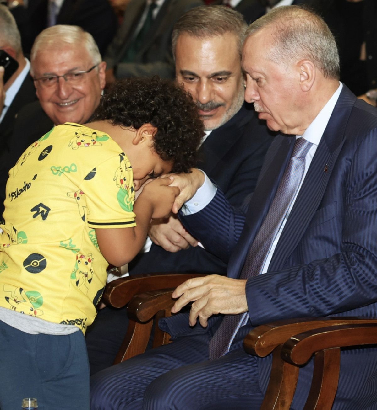 kktcde gulumseten sohbet erdogan dede sana sarilabilir miyim 1 hVjnIlW7