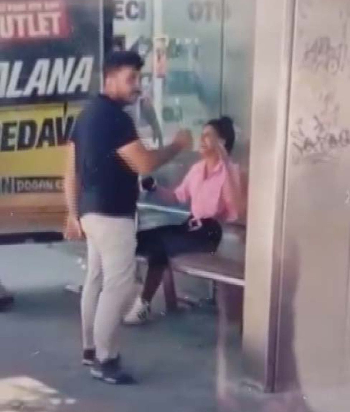 konyada komsusu olan genc kadina tornavidayla saldiran sahis yakalandi 1