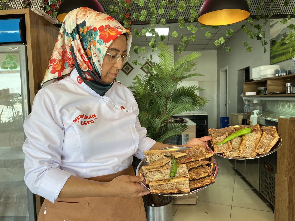 Konya'da tek kadın usta: Etli ekmek onun elinde lezzet buluyor 2 konyada tek kadin usta etli ekmek onun elinde lezzet buluyor 1 9ckJTReT