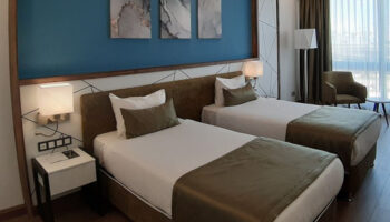 kotu kokan konaklama yerinde kalmadi parasinin yarisini iade aldi TD9jBDkT