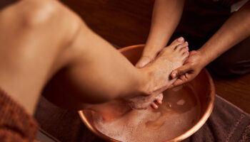 kronik ayak kokusu hastaliklarin habercisi olabilir A42vmFf9