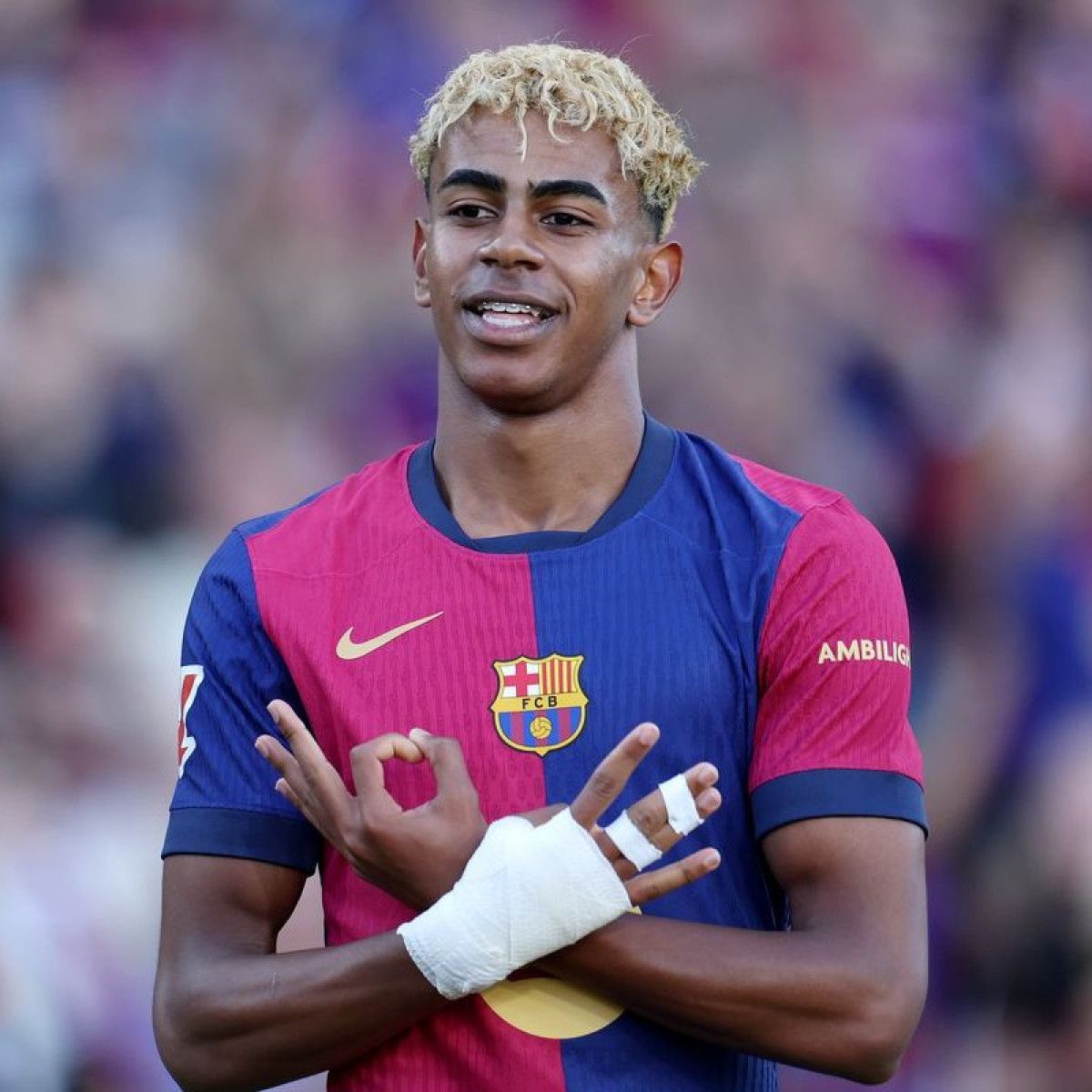 Lamine Yamal, doğum günü partisinde cüceleri çalıştırdı: İşlem başlatılacak! 1 lamine yamal dogum gunu partisinde cuceleri calistirdi islem baslatilacak 0 UFrjSvbX