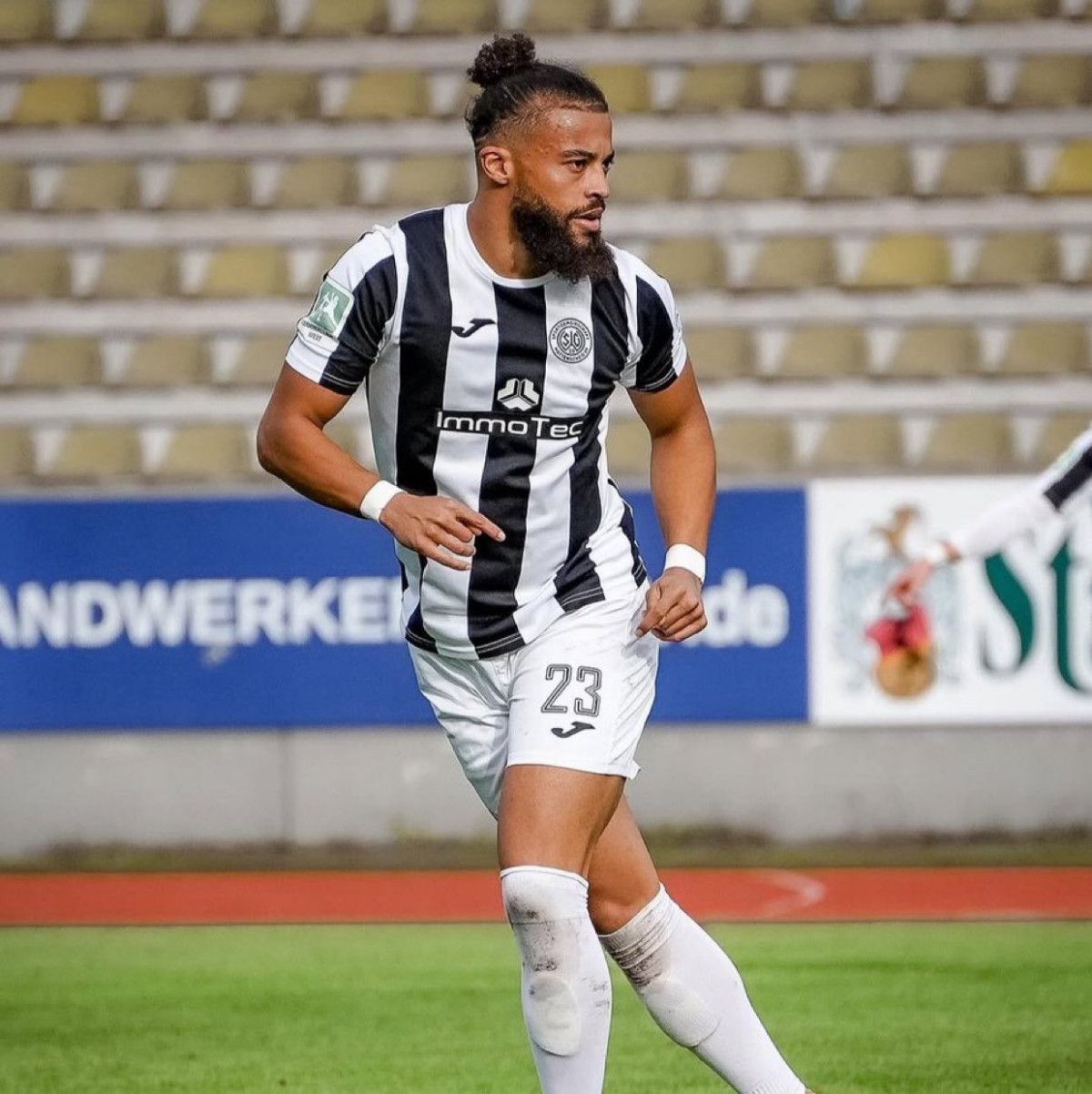 leroy sanenin agabeyi boluspora geliyor 2 JYDegZf6