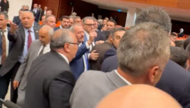 mecliste zeytinlik kavgasi chpli vekiller kursuyu isgal etti V6GHD1NW