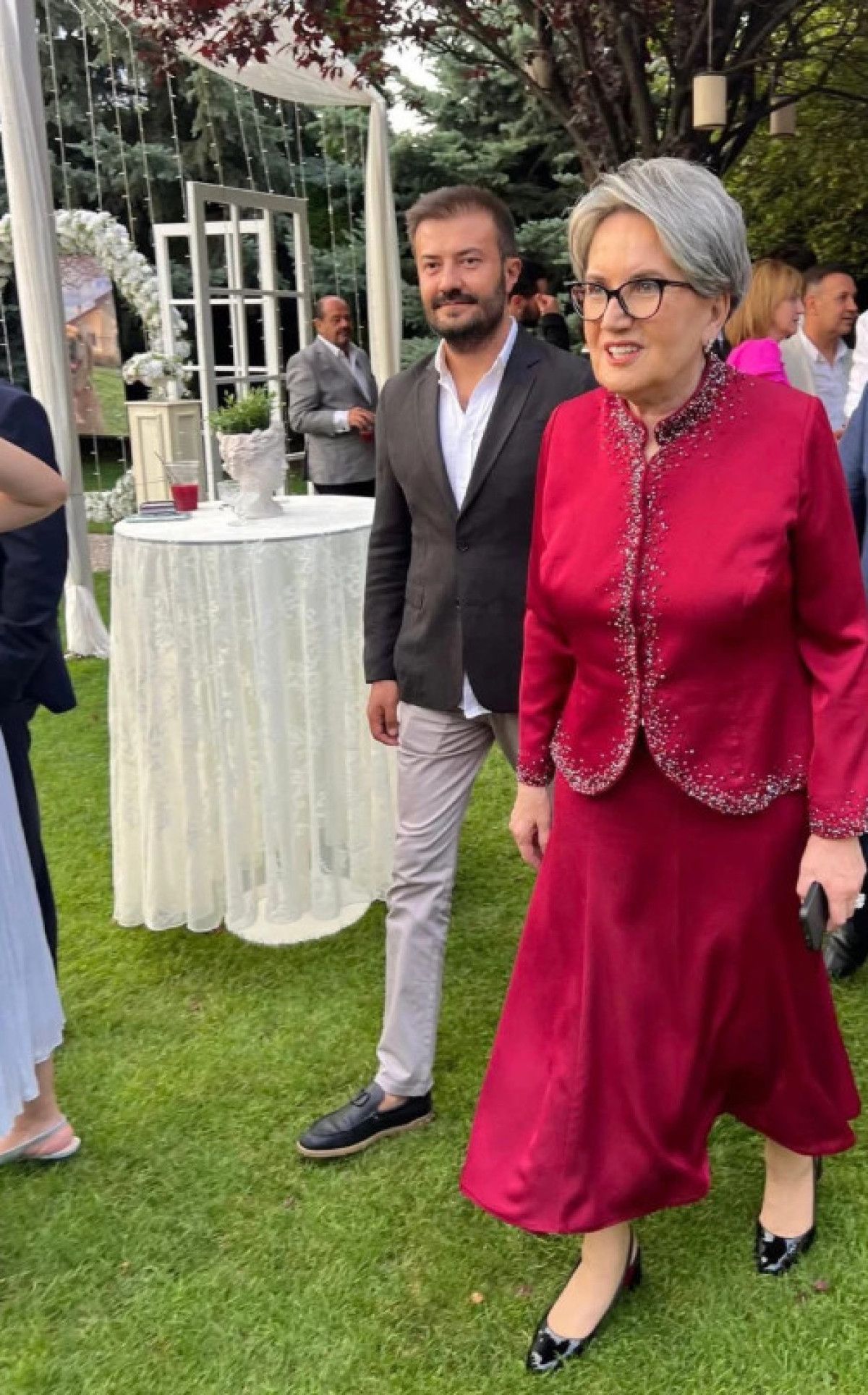 meral aksener yeni imajiyla goruntulendi 0 tGKsdzsw