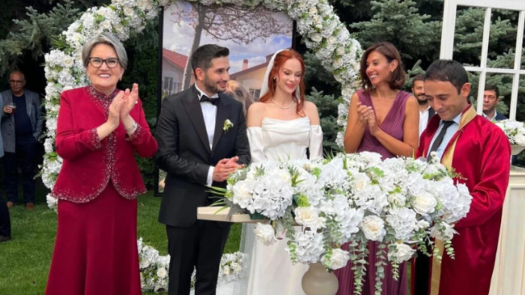 meral aksener yeni imajiyla goruntulendi 4QUGpuXA