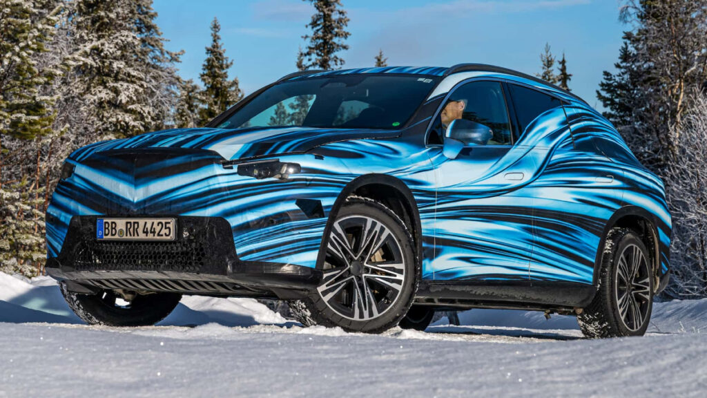 mercedesin en cok satan modeli glc elektrikleniyor DBn2fCQE