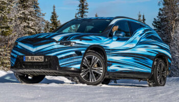 mercedesin en cok satan modeli glc elektrikleniyor DBn2fCQE