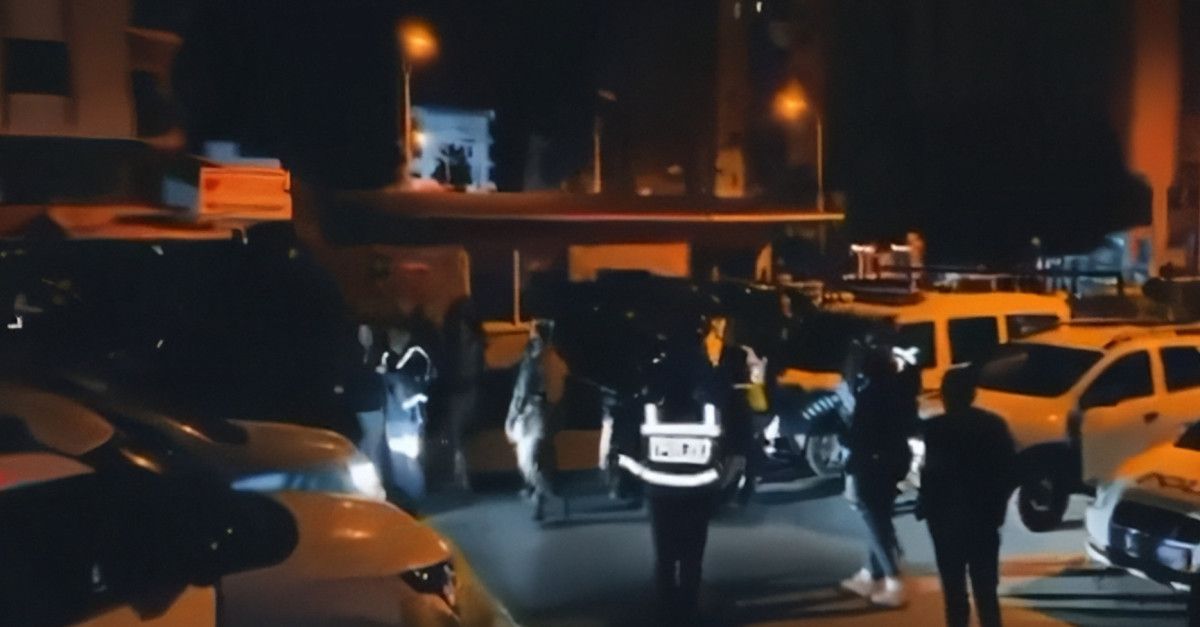 mersinde hucre operasyonu 22 supheli yakalandi 0 dTJRTTsC