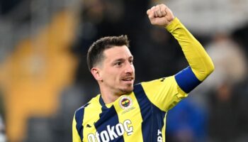 mert hakan yandas fenerbahce formasiyla super ligde dalya dedi XHcG28E2