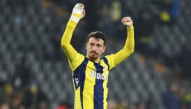 Mert Hakan Yandaş'tan Galatasaray cevabı 2 mert hakan yandastan galatasaray cevabi qyrbND8B