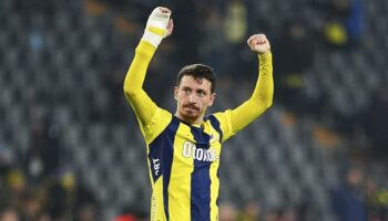 mert hakan yandastan galatasaray cevabi qyrbND8B