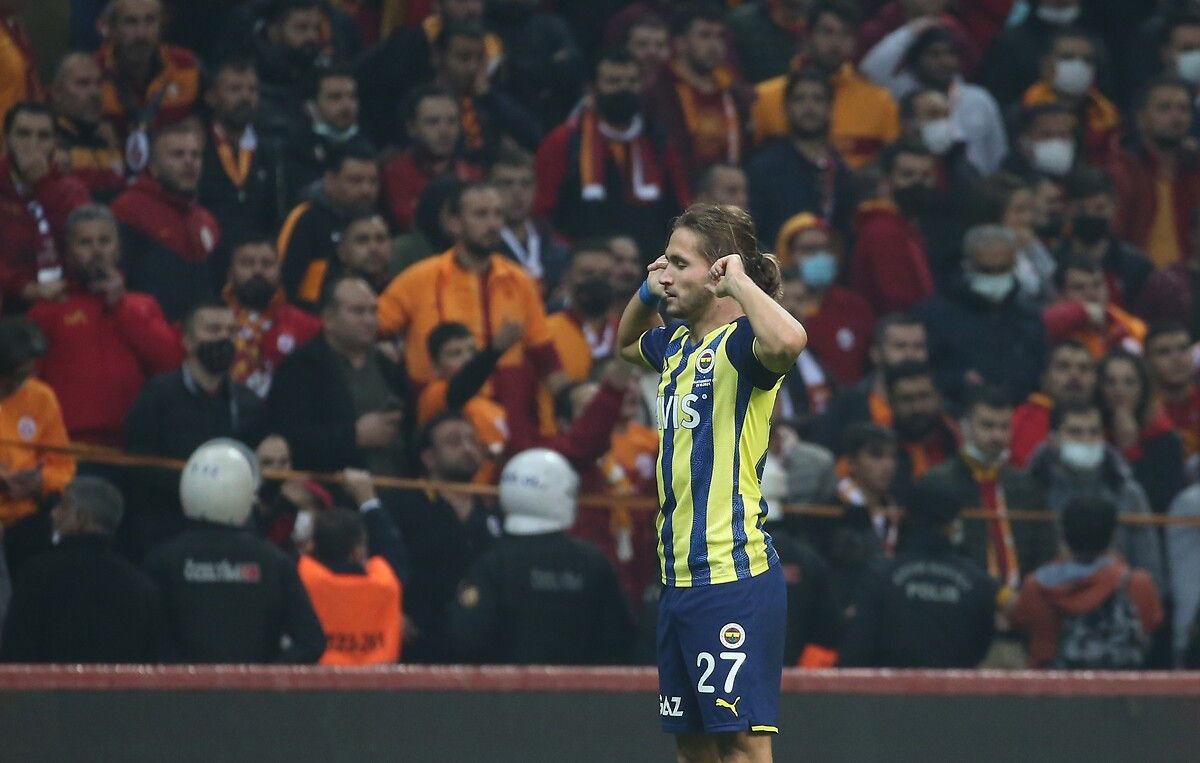 miguel crespo galatasaraya attigi golu unutamiyor 0 RA7UNYe5