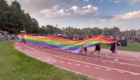 odtu mezuniyette lgbt destek yuruyusune sahne oldu NcCTc4sk