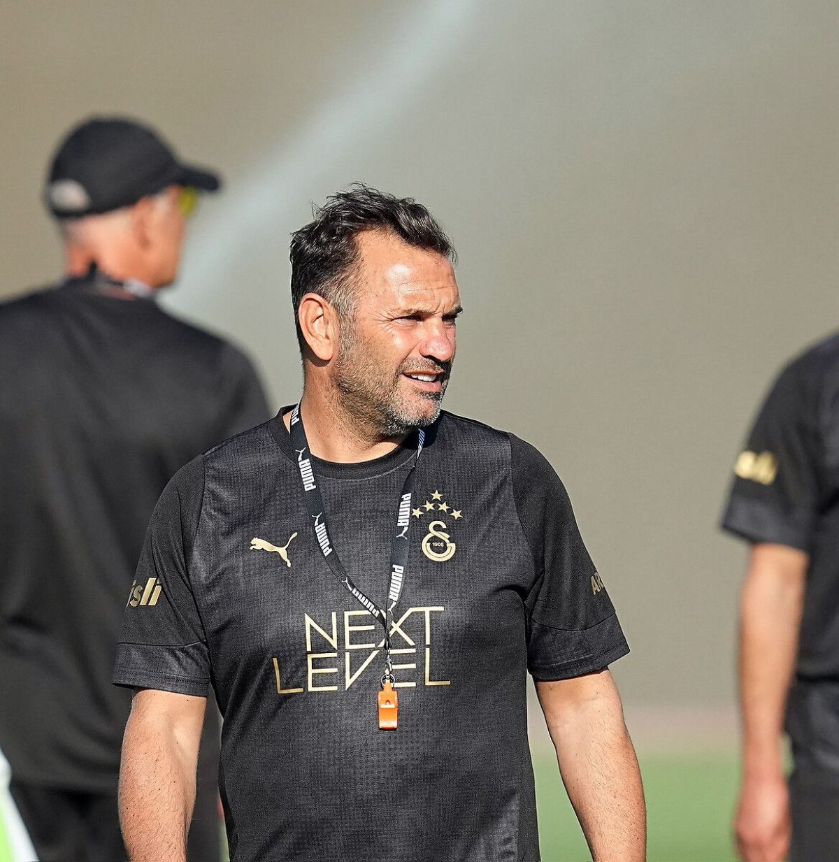 okan buruk almanyada calismayi cok isterim 6 WMXJlyMD