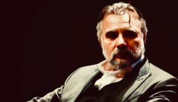 oktay kaynarca kizdiran dolandiricilik mesajini paylasti geri zekalilar size ihtiyac yok KW16nWyv