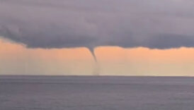 orduda denizde hortum o anlar cep telefonu kamerasinda qMI6UERH