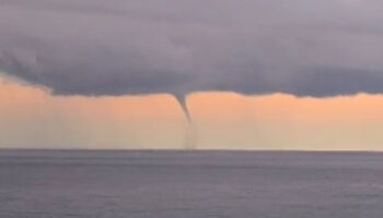 orduda denizde hortum o anlar cep telefonu kamerasinda qMI6UERH