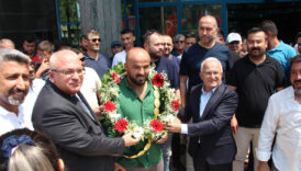 orhan okulu baba ocaginda cosku ile karsilandi IGvcYrOb