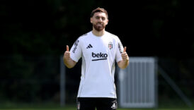 orkun kokcu besiktas formasiyla ilk antrenmanina cikti X7bkwEQG