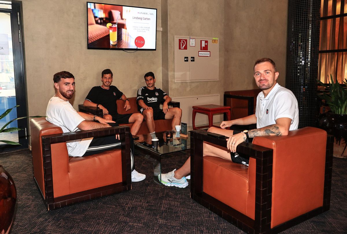 orkun kokcu takimla bir araya geldi 3 V58rBkY8