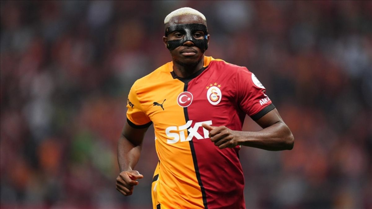 osimhenden ucakta galatasaray paylasimi 0 BZJD95j9