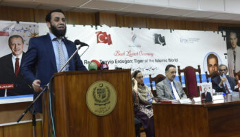 pakistan enformasyon bakani tarardan cumhurbaskani erdogana ovgu zHHhHvHy