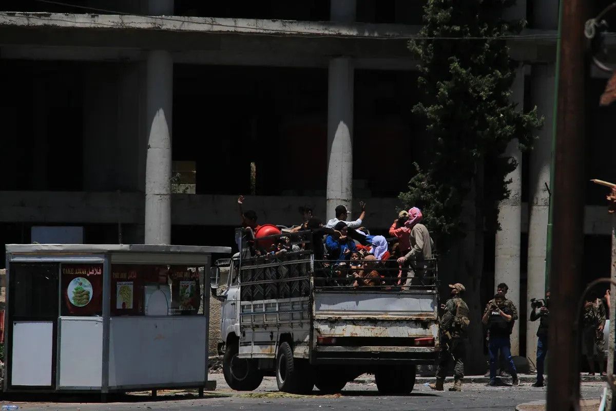 reuters suveydada yeniden catisma cikti 0 GwtOgY5N