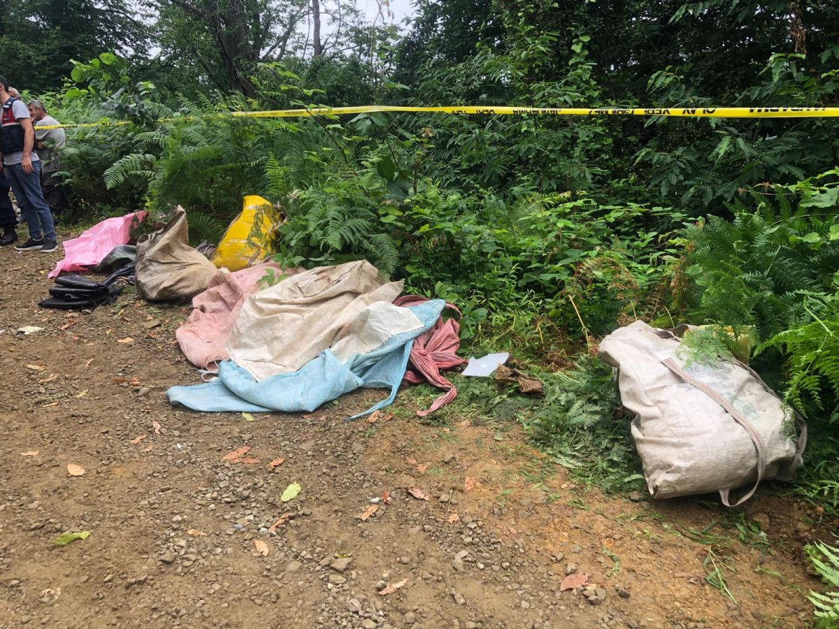 rizede minibus yamactan yuvarlandi 2 olu 3 yarali 0 ZNzWYFQJ