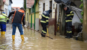 romanyada meydana gelen seller can aldi idxpJD9x