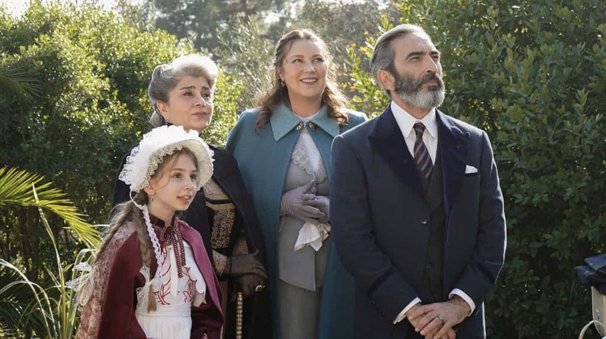 sakir pasa ailesi enflasyona yenildi dizinin 2 sezonu iptal edildi 0 ODUYSaje