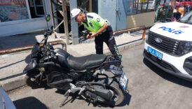 samsunda otomobil ile motosiklet carpisti RAuniZkP