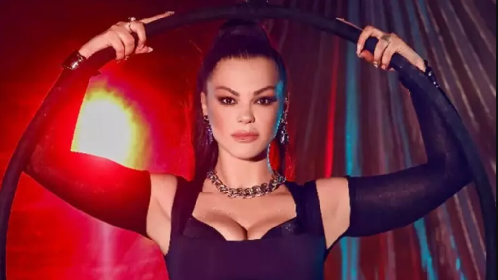 sarkici nez elestirilere cevap verdi yuva yikan kadin olmadim 6kda6w9J