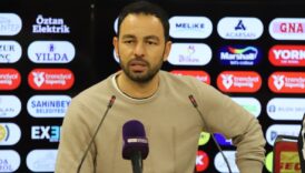 selcuk inan zor bir maci kazandiklari icin oyuncularimi tebrik ediyorum zpnZ4U66