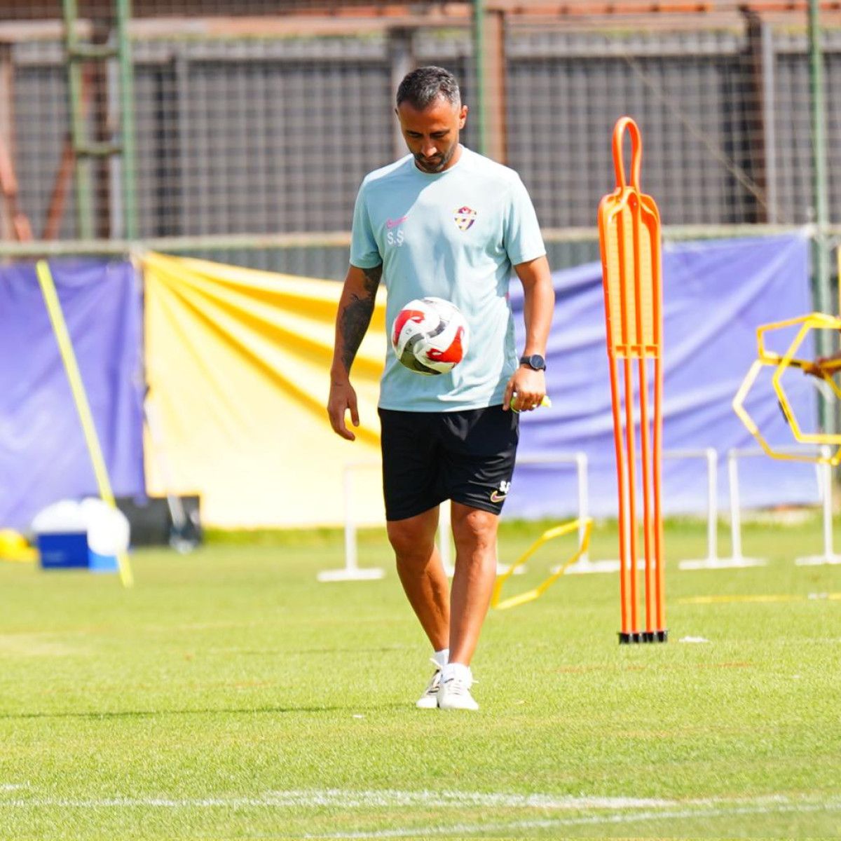 selcuk sahin takimindan guclu oyun istiyor 1 3H2V3FNk