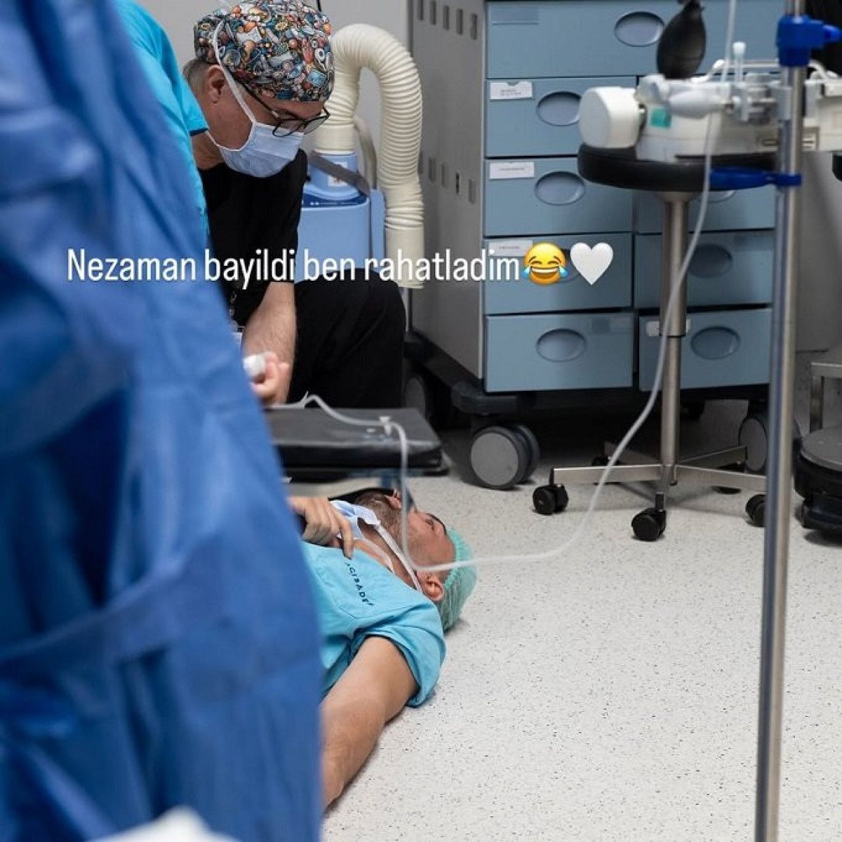 serdar dursun esinin dogumunda bayildi 0 YZXQmgnP