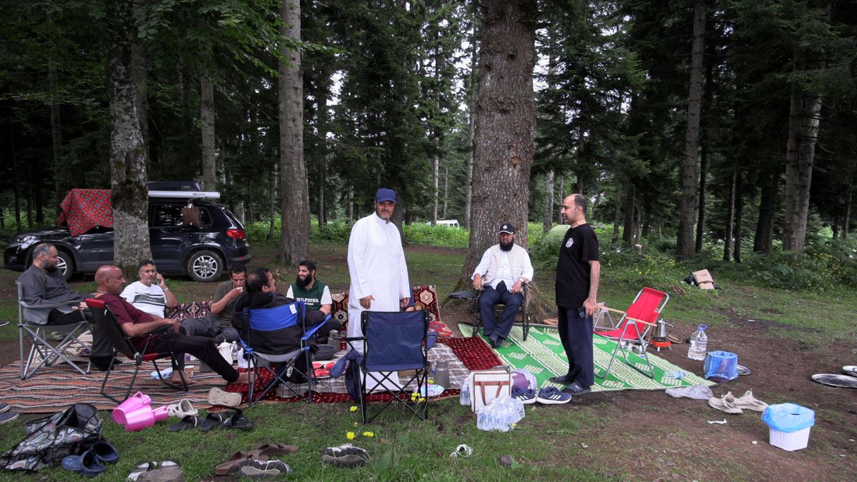 Sıcaktan bunalan vatandaşlar tercihlerini Karadeniz’in yaylalarından yana kullanıyor 2 sicaktan bunalan vatandaslar tercihlerini karadenizin yaylalarindan yana kullaniyor 1 nsti6Mhj